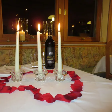 Hotel Sonnblick 3*